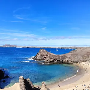 Optimist Rubicon Piscina Climatizable, Frente Al Mar Playa Blanca (Lanzarote)